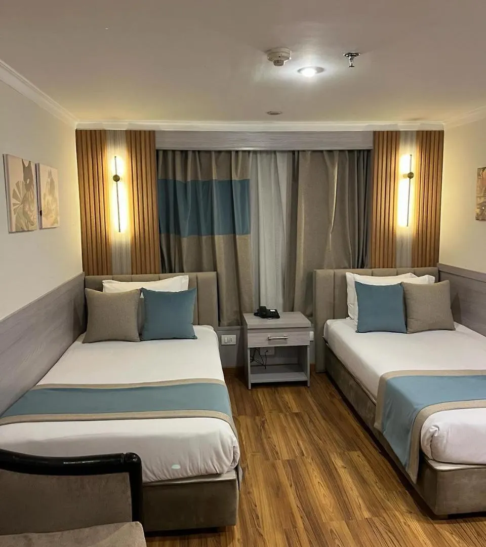 Ms Chateau Lafayette Nile Cruise - 4 Nights From Luxor Each Monday And 3 Nights From Aswan Each Friday 5*,  Egipto